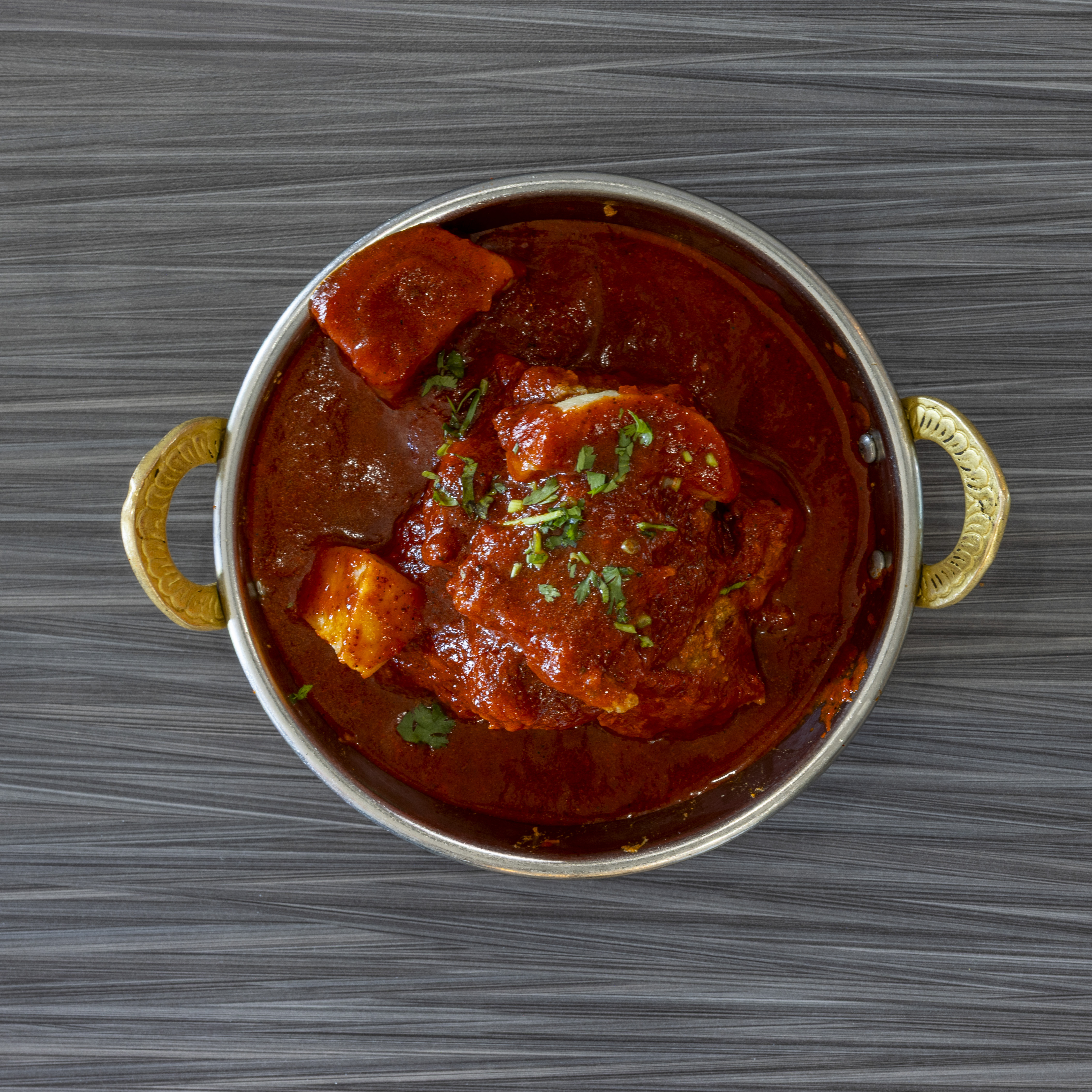 SPICY VINDALOO (CHICKEN / LAMB / BEEF / FISH / SHRIMPS)